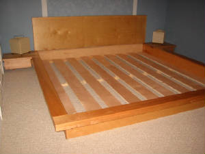 wood platform bed "the Gavin"