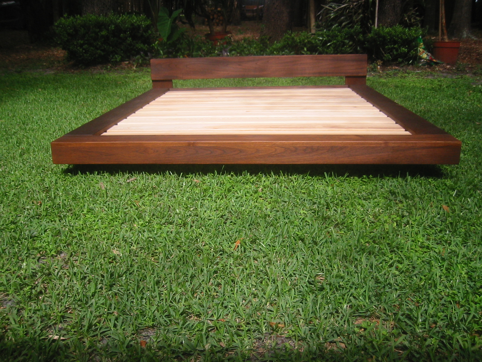 teak wood platform bed bed009.jpg